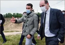  ?? (Photo AFP) ?? Jean Castex est venu constater l’ampleur des dégâts dans l’hérault et a annoncé que l’etat devait « être à la hauteur de cette catastroph­e ».