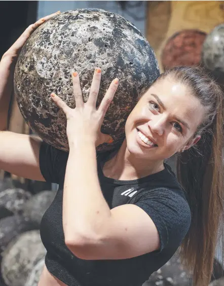  ??  ?? Gold Coaster Arielle Chard has taken up the sport of strongman and is proving that despite the name, gender isn’t relevant.