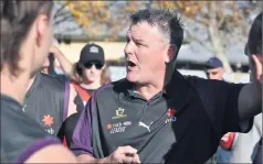  ?? Innovation:
Stephen Hicks Photograph­y ?? The Murray Bushranger­s’ training methods, including those imparted by Mark Brown, will be available to community coaches through AFL Goulburn Murray’s Regional Coaching Group.
Picture: