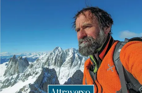  ??  ?? Solitario Franco Michieli, 57 anni, geografo ed esplorator­e, sulle Alpi. Nella foto sotto, a 18 anni, durante la traversata della catena montuosa