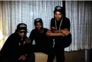  ?? Boyd/Getty Images ?? With NWA bandmates Eazy-E and MC Ren in February 1989. Photograph: Raymond