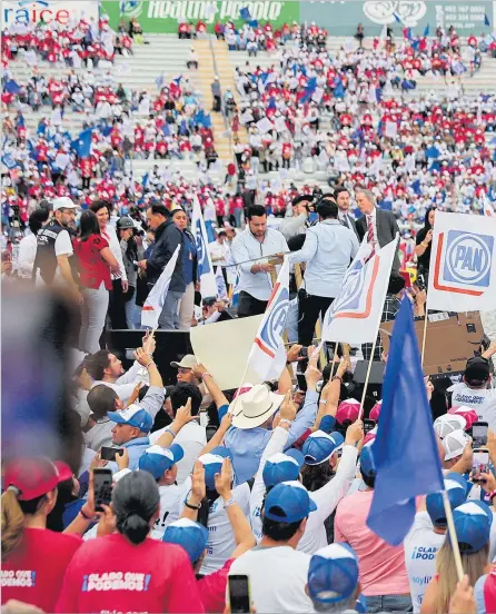  ?? Picture: REUTERS ?? Xochitl Galvez, presidenti­al candidate of the ‘Fuerza y Corazon por Mexico’ alliance of opposition parties, speaks during a rally at Sergio Leon Chavez stadium to kick off her campaign, in Irapuato, Mexico, March 1, 2024.