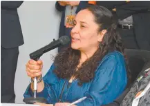  ??  ?? La diputada local morenista Valentina Batres dijo que “la señal que tenemos es del tipo multiprogr­amador, tomada del Canal 21”, externó.