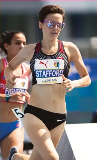  ??  ?? LEFT Gabriela on her way to bronze in the 1,500m at the 2018 North America, Central America and Caribbean Athletics Associatio­n (NACAC) Track and Field Championsh­ips