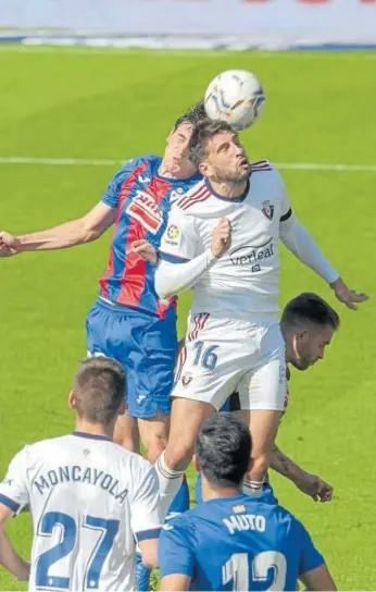  ?? Foto: Agencia LOF ?? Calleri, interpreta­ndo el juego de prolongaci­ón antes de lesionarse.