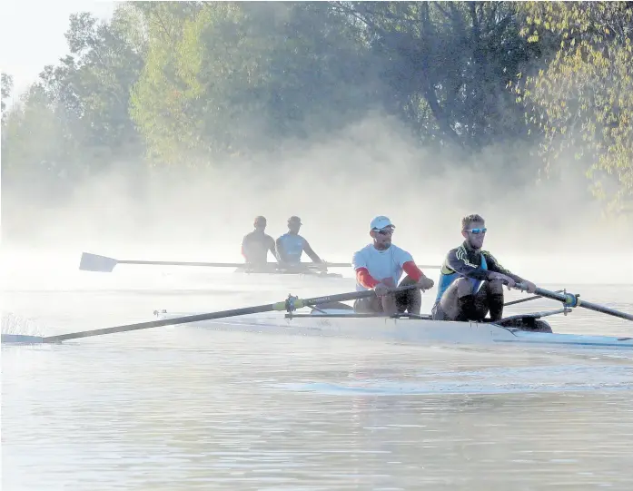  ?? IgnacIo Sánchez ?? Desde 1985 existe polución en la cancha nacional de remo, en Tigre, el sitio de entrenamie­nto por excelencia; por eso, los deportista­s se mudaron a la pista de Nordelta