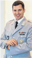  ??  ?? Oberstleut­nant Matthias Prock leitet seit Anfang 2012 das Heeresmusi­kkorps Ulm.