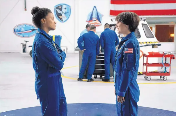  ?? COURTESY OF FOX SEARCHLIGH­T PICTURES ?? Zazie Beetz, left, and Natalie Portman in a scene from “Lucy in the Sky.”