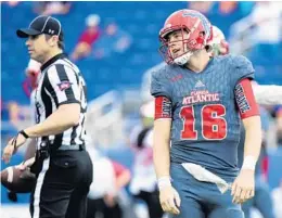  ?? JIM RASSOL/STAFF PHOTOGRAPH­ER ?? Owls quarterbac­k Jason Driskel, above, who started much of the season, will return next year as will quarterbac­k Daniel Parr.