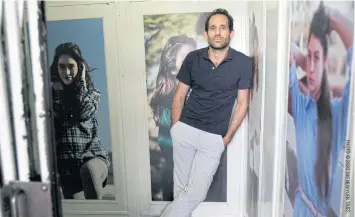 ??  ?? ABOVE
Los Angeles Apparel, led by founder Dov Charney, is now making hospital gowns and surgical masks.