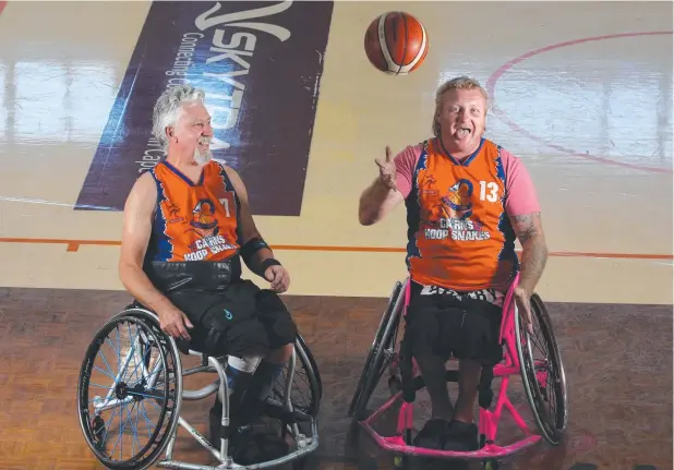  ?? Pictures: ANNA ROGERS ?? PUMPED: Cairns Hoopsnakes coach Garry Parker and court captain Adam Howarth have been in training for the Northern Challenge.