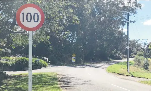  ?? PHOTO / MIKE TWEED ?? Residents in Pickwick Rd are relieved that the sign has been removed from the end of their road and the council has begun a process to address speed limits in the area.