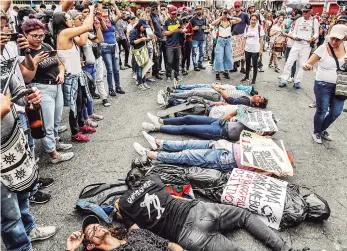  ?? AFP ?? Una manifestac­ión contra la violencia, el mes pasado en Medellín, Colombia.