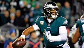  ?? ERIC HARTLINE/USA TODAY SPORTS ?? Eagles quarterbac­k Jalen Hurts