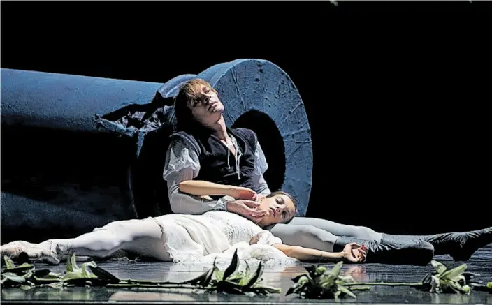  ?? ?? PLESNI HIT Balet “Romeo i Julija” iznimno je popularan u Slovenskom narodnom gledališču Maribor
