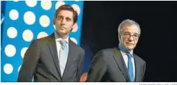  ?? FERNANDO VILLAR / EFE ?? José María Álvarez-Pallete y César Alierta, en una imagen tomada en 2016.