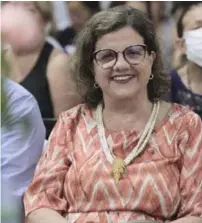  ?? ?? FÉ
Teresa Leitão compareceu à missa de Nossa Senhora de Fátima