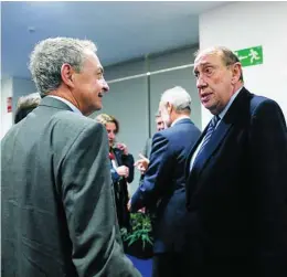  ?? ?? José Luis Rodríguez Zapatero y Mauricio Casals