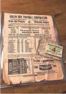  ?? COURTESY OF HERITAGE AUCTIONS ?? A ticket stub and program from a 1924 Green Bay Packers game will be up for auction next month and is expected to sell for more than $10,000.