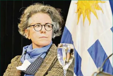  ??  ?? REFERENTES. En la primera foto (arriba) está la actriz y directora Alicia Dogliotti, actual presidenta de la Asociación Uruguaya de Actores, uno de los gremios más activos en la lucha por los derechos sociales de los artistas. Debajo Leandro Quiroga, integrante del colectivo Uruguay es Música. Y más abajo, la actual directora Nacional de Cultura Mariana Wainstein.