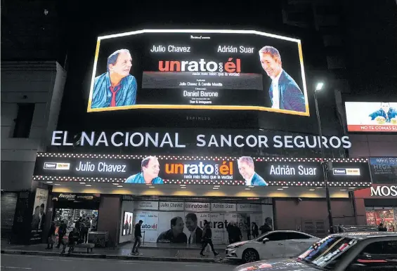  ?? FOTOS: MARIO QUINTEROS ?? El Nacional. Estrenó marquesina LED este año y además fue remodelado en un tiempo récord de 60 días.