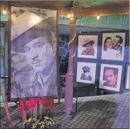  ?? ?? Una exposición fotográfic­a dedicada a Pedro Infante se exhibió en el Hotel Boulevard Infante en el 67 aniversari­o luctuoso, anteayer