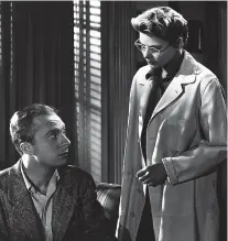  ??  ?? > Norman Lloyd with Ingrid Bergman