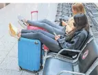  ?? FOTO: DPA ?? Um Stress zu vermeiden, sollte man früh am Flughafen sein.