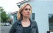  ?? JAN THIJS/WGN ?? Annie (Anna Paquin) just can’t shake a cold case.