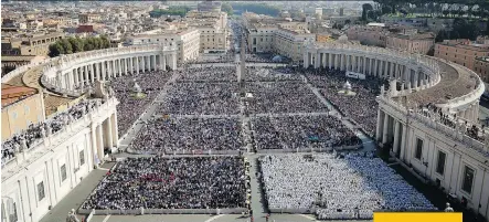  ?? ANDREW MEDICHINI/THE ASSOCIATED PRESS ?? Pope Francis canonized the modernizin­g Pope Paul VI and martyred Salvadoran Archbishop Oscar Romero at a mass in St. Peter’s Square on Oct. 14.