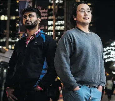  ?? AARON VINCENT ELKAIM / THE NEW YORK TIMES ?? Manivannan Gajendran, left, and Eric Hsu are among the former employees of Istuary Innovation Group who were owed wages when founder Sun Yian fled to China.