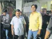 ?? RAVI CHOUDHARY/HT ?? Kumar Vishwas (right) replaced deputy chief minister Manish Sisodia as the party’s incharge of Rajasthan.