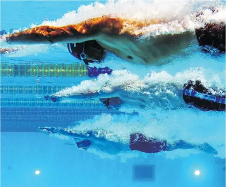  ?? — GETTY IMAGES FILES ?? Researcher­s reviewed studies of masters swimmers to learn more about the role age plays in swimming performanc­e. No surprise here: Performanc­e in the pool decreases with age.