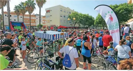  ?? PASCUAL ?? Imagen de archivo de una edición de la iniciativa ‘Bici-Amistad’ que reunió a un alto número de ciclistas en Jerez.