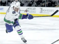  ?? THE ASSOCIATED PRESS FILES ?? Doctors have recommende­d that Vancouver Canucks forward Derek Dorsett not return to the ice because of “long- term, significan­t health risks” associated with a cervical disk herniation, the Canucks said on Thursday.