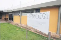  ??  ?? No Creslon, são 248 vagas para 324 presos do regime semiaberto