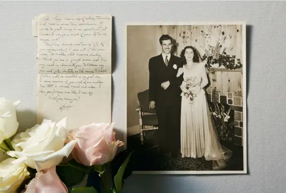  ??  ?? above Harry asked Jacquie to marry him in a letter sent on March 9, 1944.