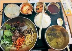  ?? COLLETTE DEVLIN/ STUFF ?? Try the locals’ favourite dish – bibimbap – for a tasty mix of rice, sauteed roots, marinated beef and chilli paste.