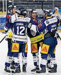  ?? FRESHFOCUS ?? Souveräne Quali: Der EV Zug.
Das Playoff im Liveticker auf 20min.ch