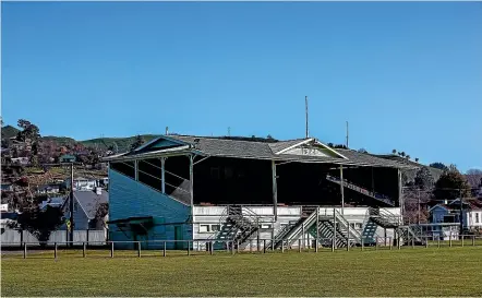  ?? PHOTOS: DAVID UNWIN/STUFF ?? The existing grandstand has stood at the centre of Taihape’s Memorial Park since 1924.