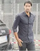  ??  ?? Sami Khedira, 28 anni, tedesco di orgine turca, durante i test medici. Il nazionale si candida a essere uno dei grandi protagonis­ti anche nel nostro campionato