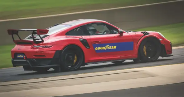  ?? ?? Above Jeff honing his circuit driving technique at Sydney Motorsport Park
Below You can follow Jeff’s adventures online by hitting his social media profiles