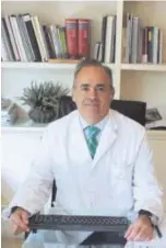  ??  ?? El Dr. Manuel Conde Marín, Director Gerente del Hospital Ruber Internacio­nal, dirige el nuevo centro médico