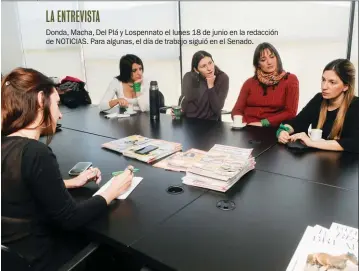  ??  ?? Donda, Macha, Del Plá y Lospennato el lunes 18 de junio en la redacción de NOTICIAS. Para algunas, el día de trabajo siguió en el Senado.