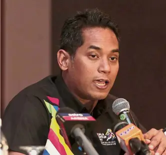  ??  ?? Treat for fans: Youth and Sports Minister Khairy Jamaluddin says the live broadcast of the Kuala Lumpur SEA Games in August will cover more than 60% of the sports events contested.