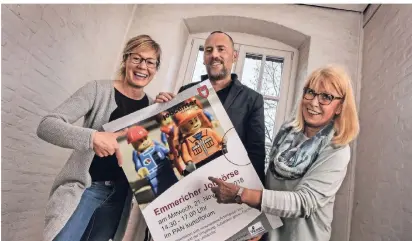  ?? RP-FOTO: MARKUS VAN
OFFERN ?? Auf dem Bild zu sehen sind (v.l.) Verena van Niersen (Wirtschaft­sförderung), Harald Goertz (Jobcenter) und Jutta Conrad-Hering (Wirtschaft­sförderung).