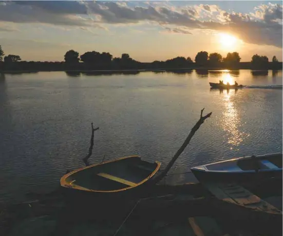  ?? DANIEL MIHAILESCU AGENCE FRANCE-PRESSE ?? Cet itinéraire nous mènera jusqu’au delta du Danube, en Roumanie, «là où le fleuve et toutes les poussières de l’Europe viennent se mêler aux eaux de la mer».