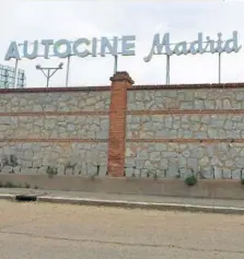  ??  ?? El autocine de Madrid vuelve a funcionar.