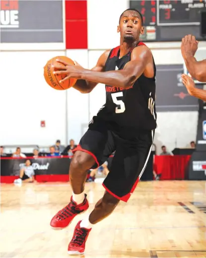  ?? | BART YOUNG/GETTY IMAGES ?? Center Joakim Noah says rookie Bobby Portis (above) is a great player who’s very polished for his age.