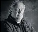  ?? The President’s Keepers. ?? SHOCKING REVELATION­S: Jacques Pauw, journalist and author of